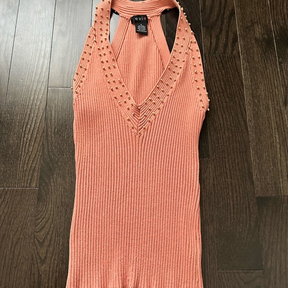 Salmon Sleeveless Tank – Beaded Detail, Soft & Chic - Picture 3 of 3